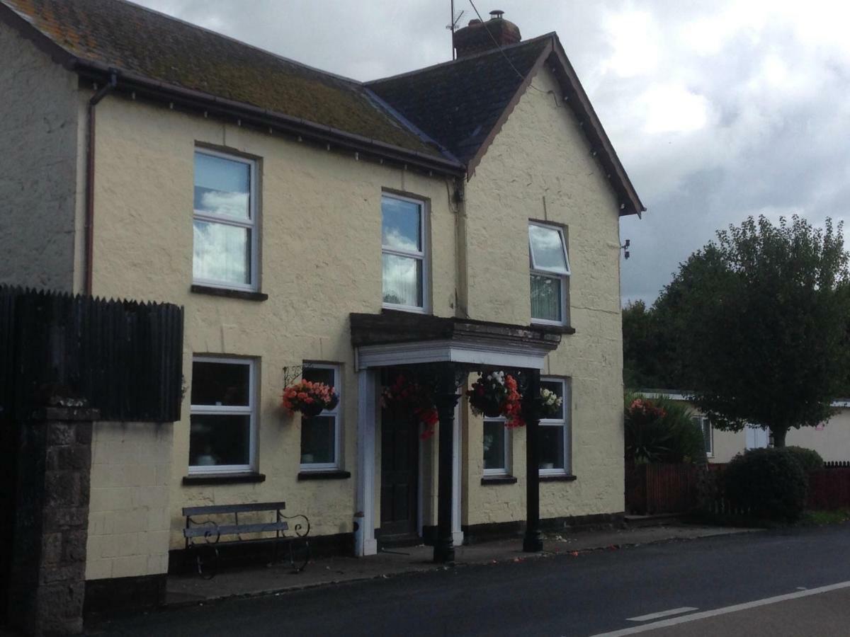 Crossways Tavern 엑서터 외부 사진